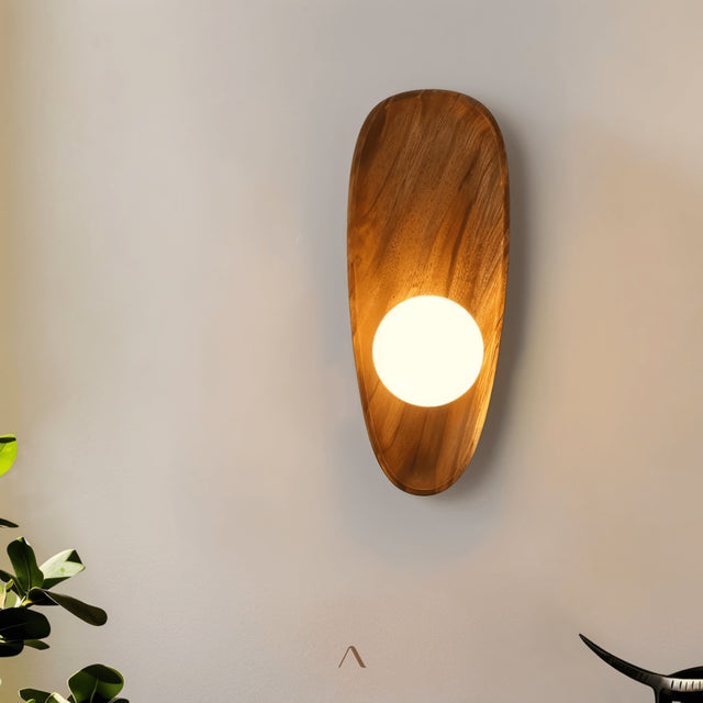 Besalu Wall Light