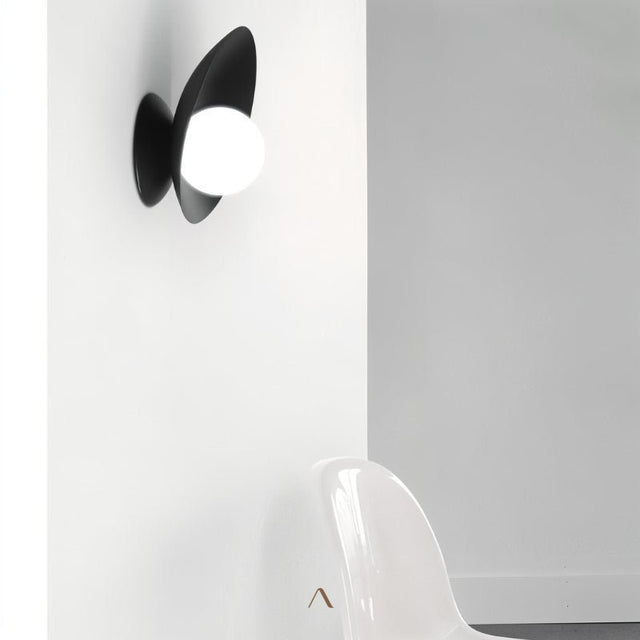 Bramwald Wall Lamp