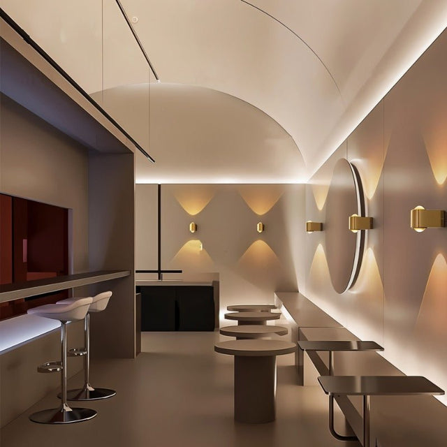 Radiatus Wall Lamp