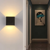 Bridge Wall Lamp