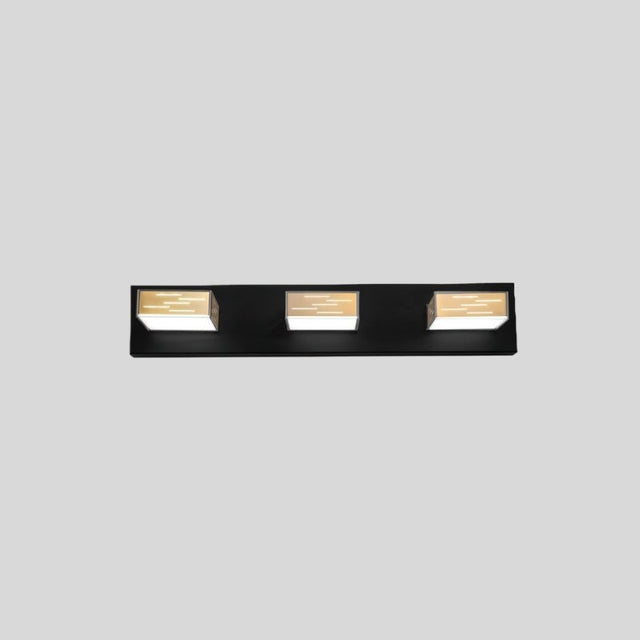 Aloxe Wall Lamp
