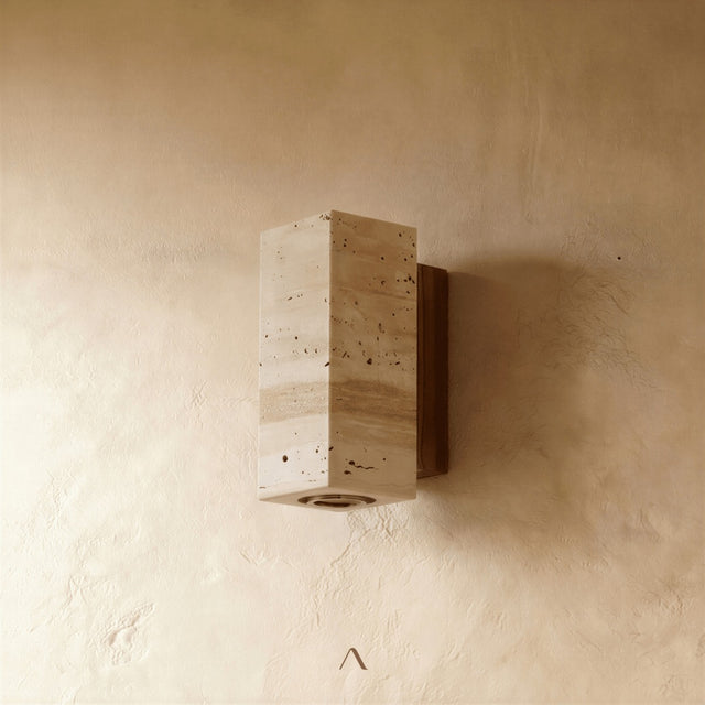 Capital Wall Lamp