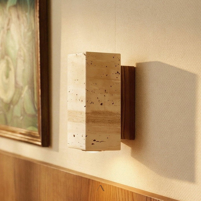 Capital Wall Lamp