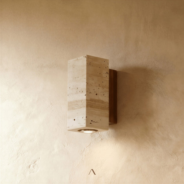 Capital Wall Lamp