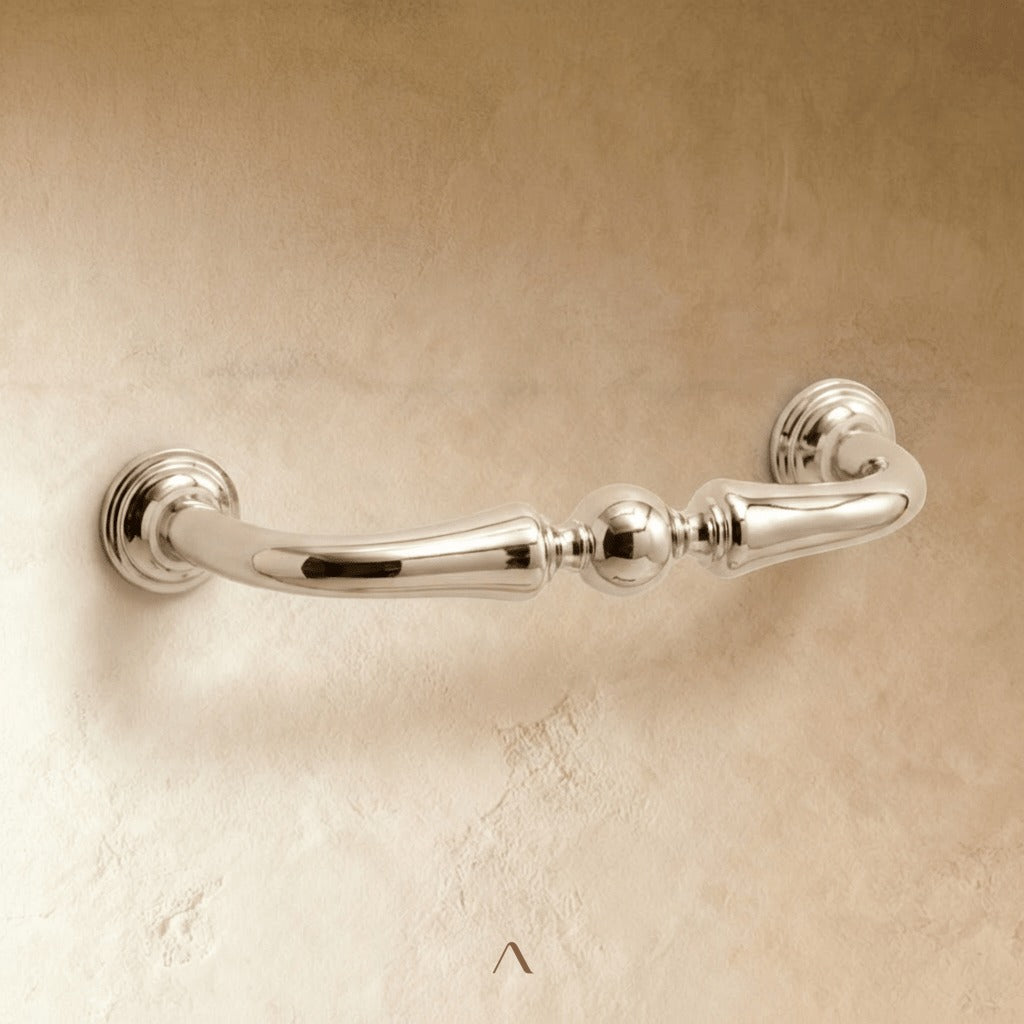 {"type":"root","children":[{"type":"paragraph","children":[{"type":"text","value":"Solid brass"}]}]}
