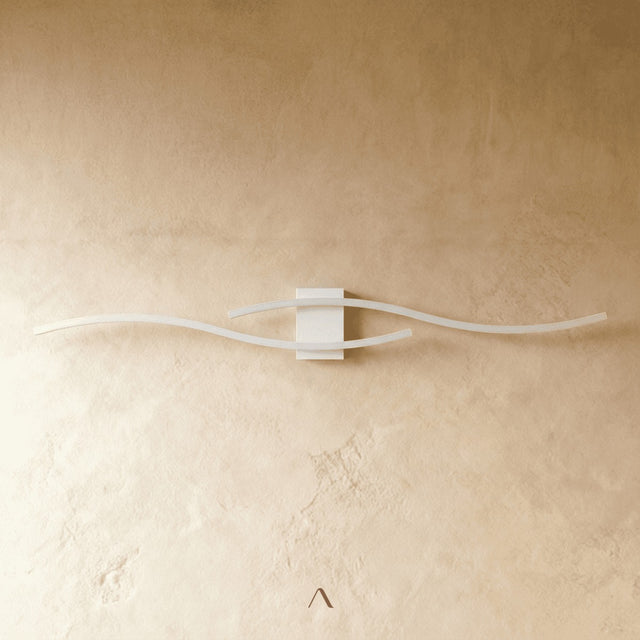 Celestite Wall Lamp