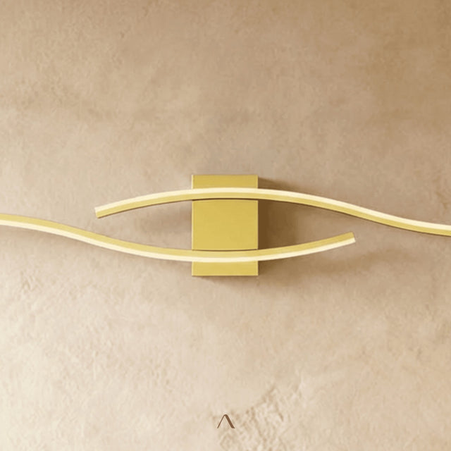 Celestite Wall Lamp