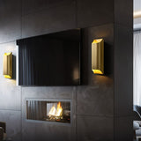 Bay Wall Lamp