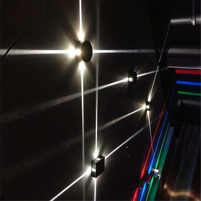 Stem Wall Lamp