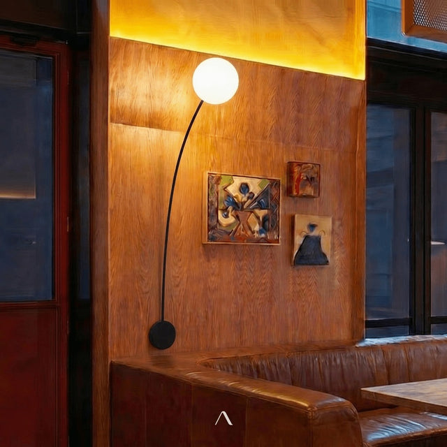 Dalias Wall Light