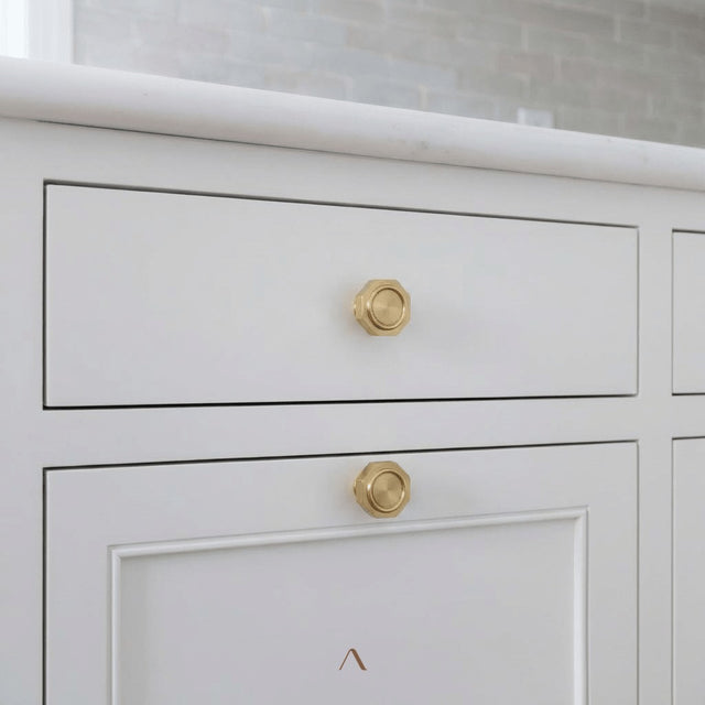 Diezma Cabinet Knob