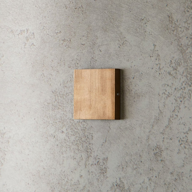 Kilpis Wall Lamp