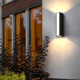 Fitjar Wall Lamp