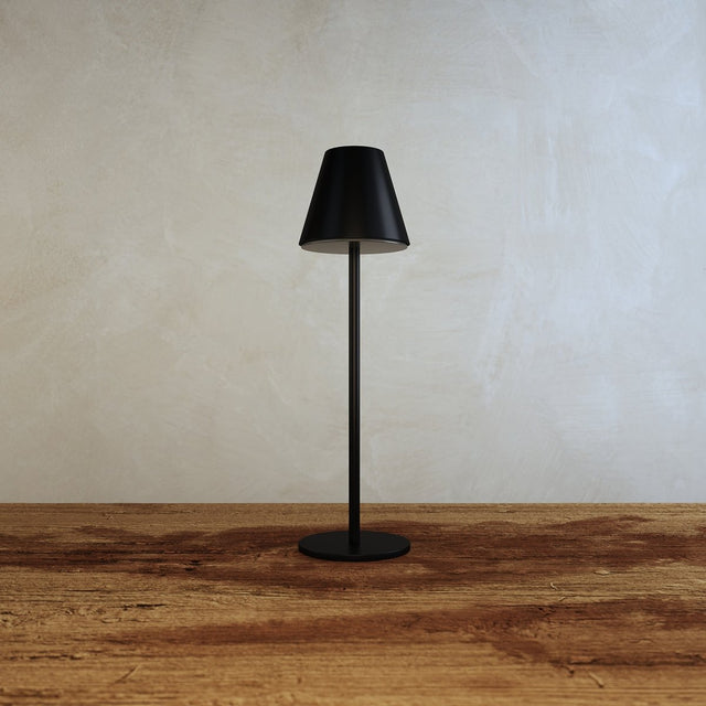 Tread Table Lamp