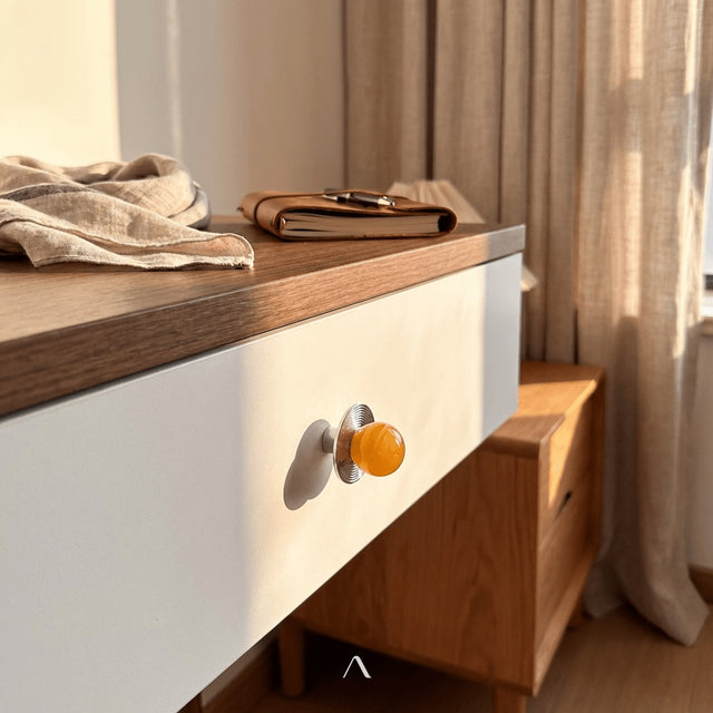 Espejo Cabinet Knob