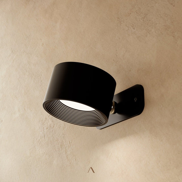 Eterville Wall Lamp