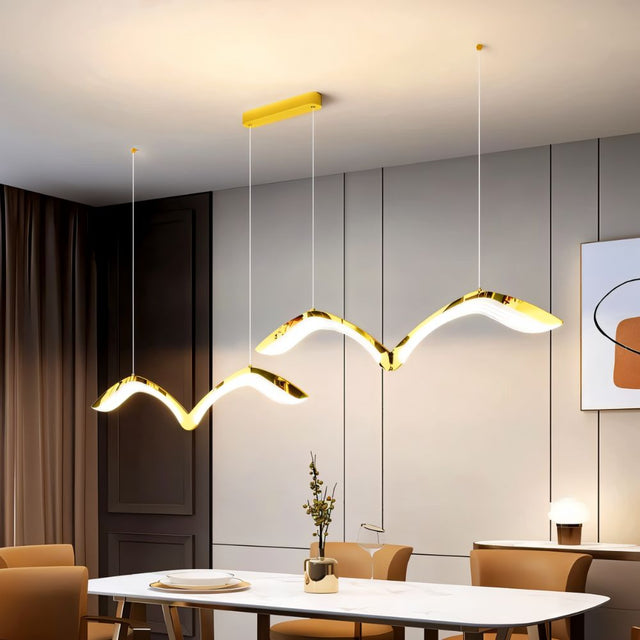 Lahneck Chandelier