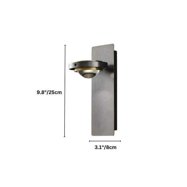 Lauris Wall Lamp