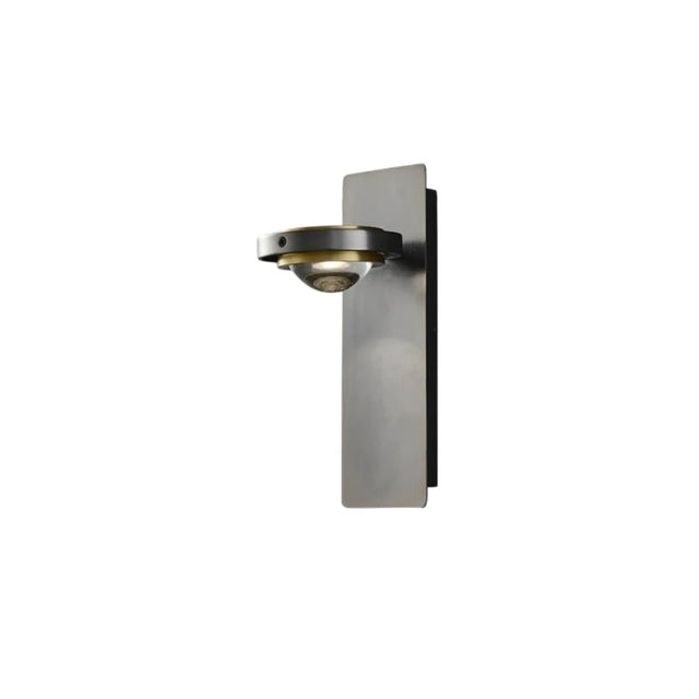 Lauris Wall Lamp