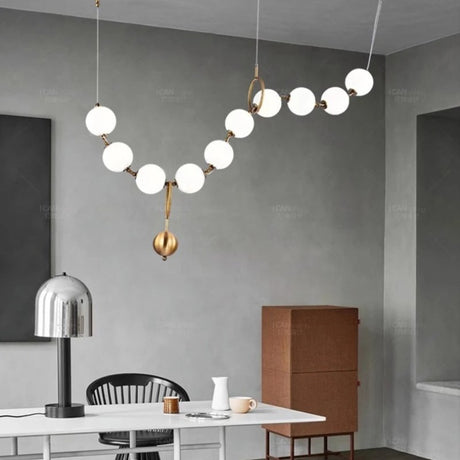 Spissatus Chandelier