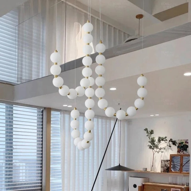 Spissatus Chandelier