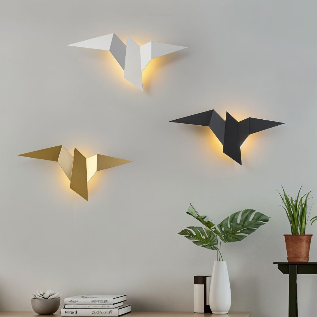 image_text: finch-wall-lamp-512675 64da16a6-02db-47db-b33f-...