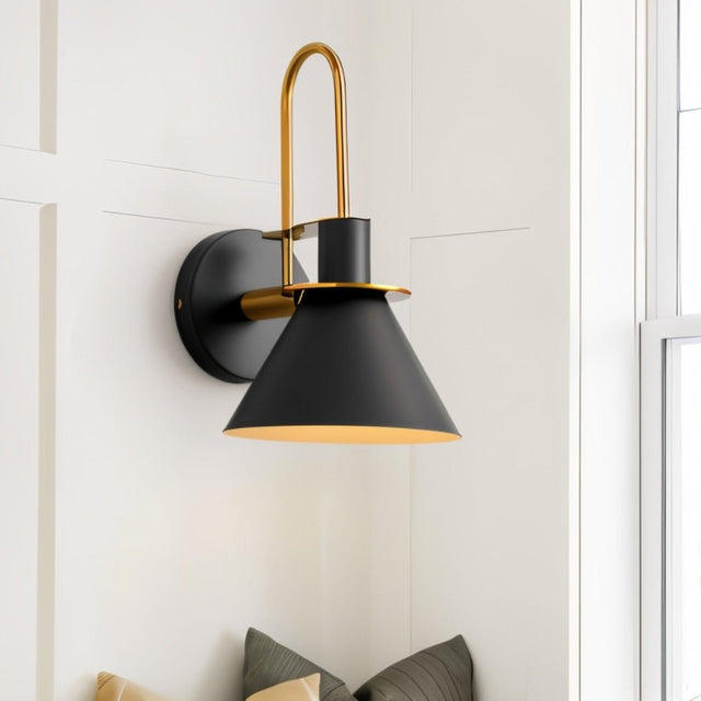 Grentheville Wall Lamp