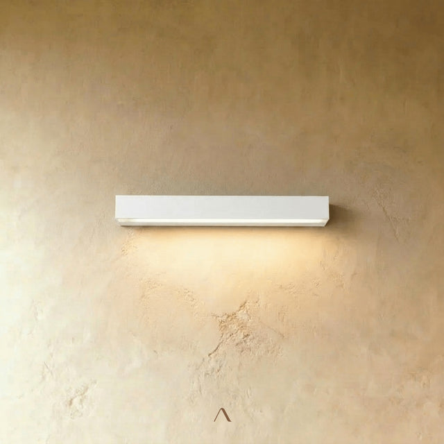 Funningur Wall Lamp