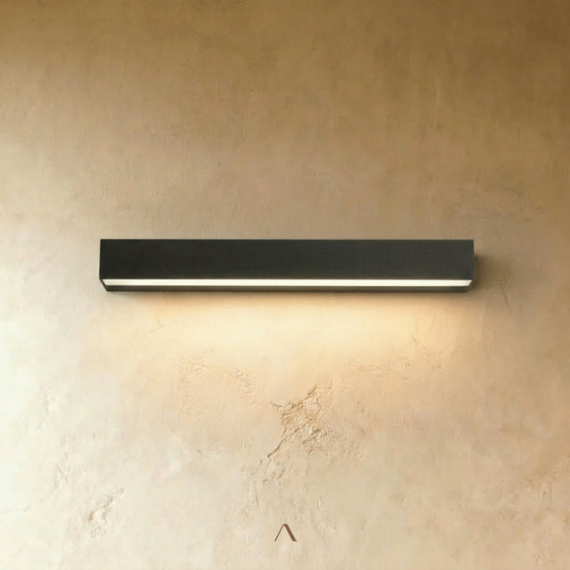 Funningur Wall Lamp