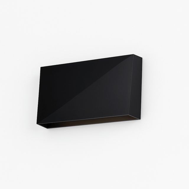 Blans Wall Lamp
