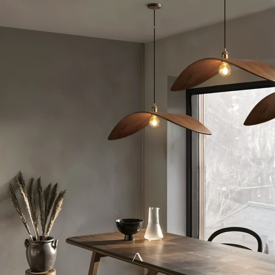 Gneiss Pendant Light