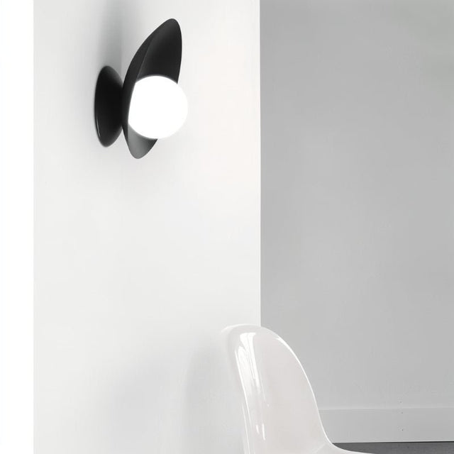 Bramwald Wall Lamp