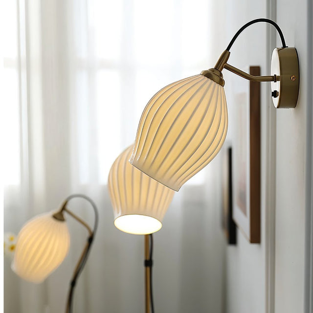 Valdepenas Wall Lamp