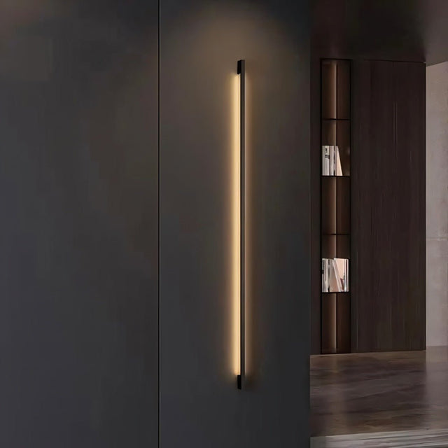 Fohr Wall Lamp