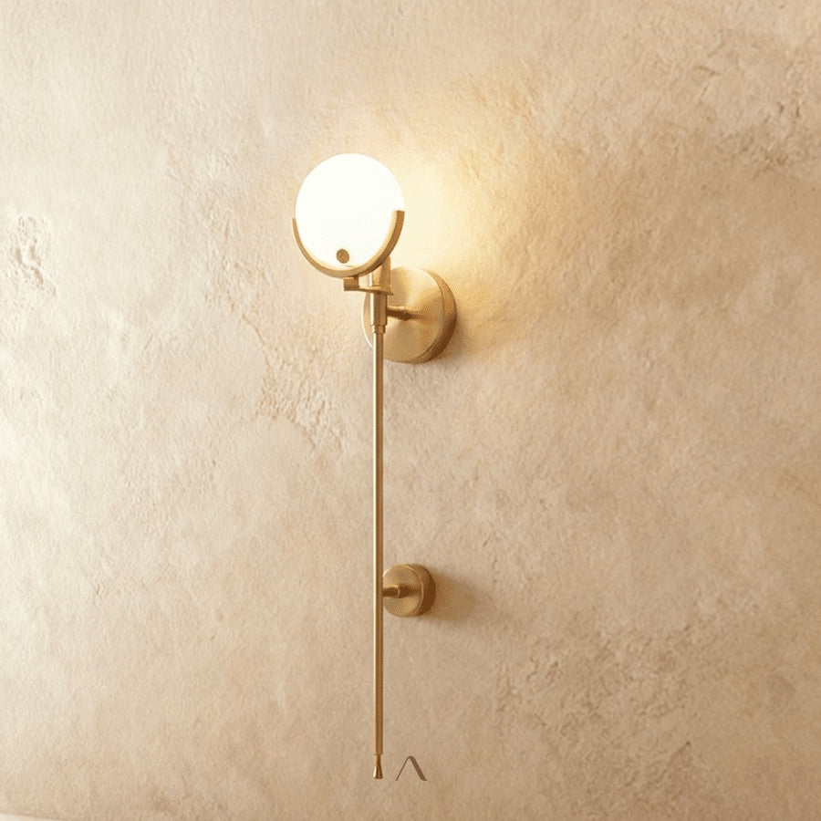Hausen Wall Lamp