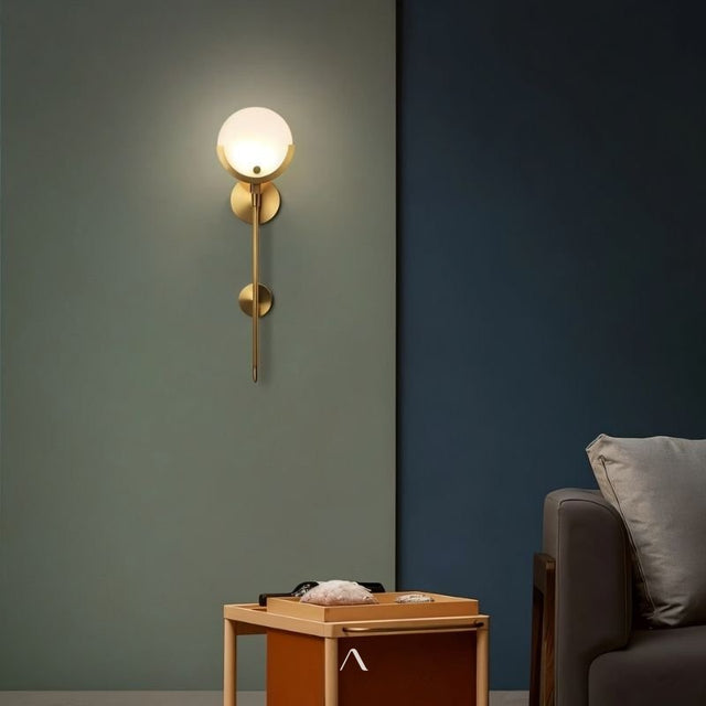Hausen Wall Lamp