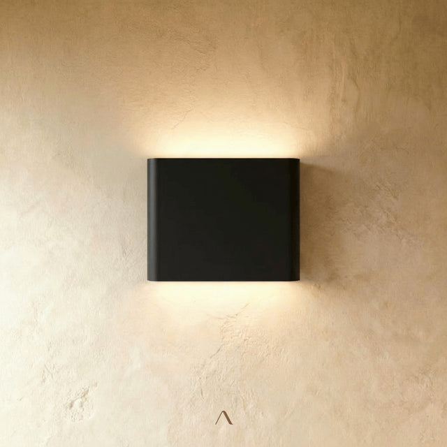 Helm Wall Lamp