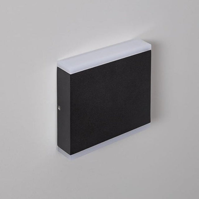 Hornavan Wall Lamp