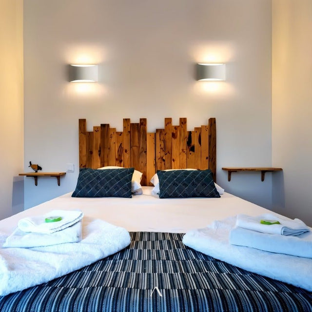 Hetta Wall Lamp