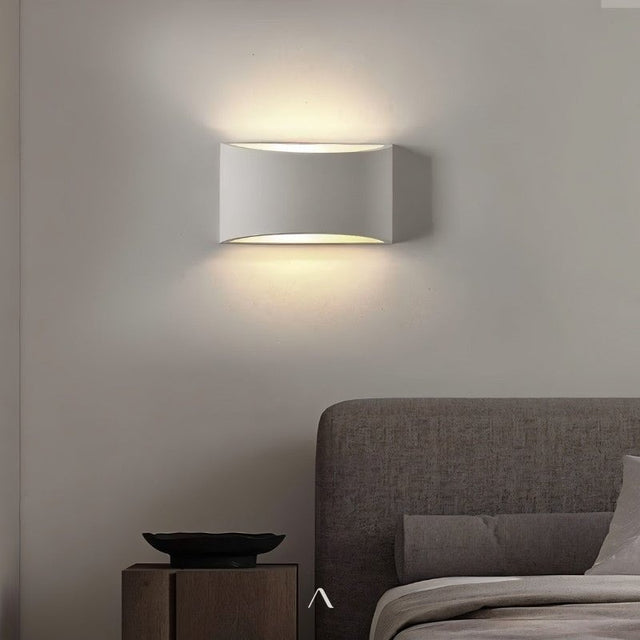 Hetta Wall Lamp