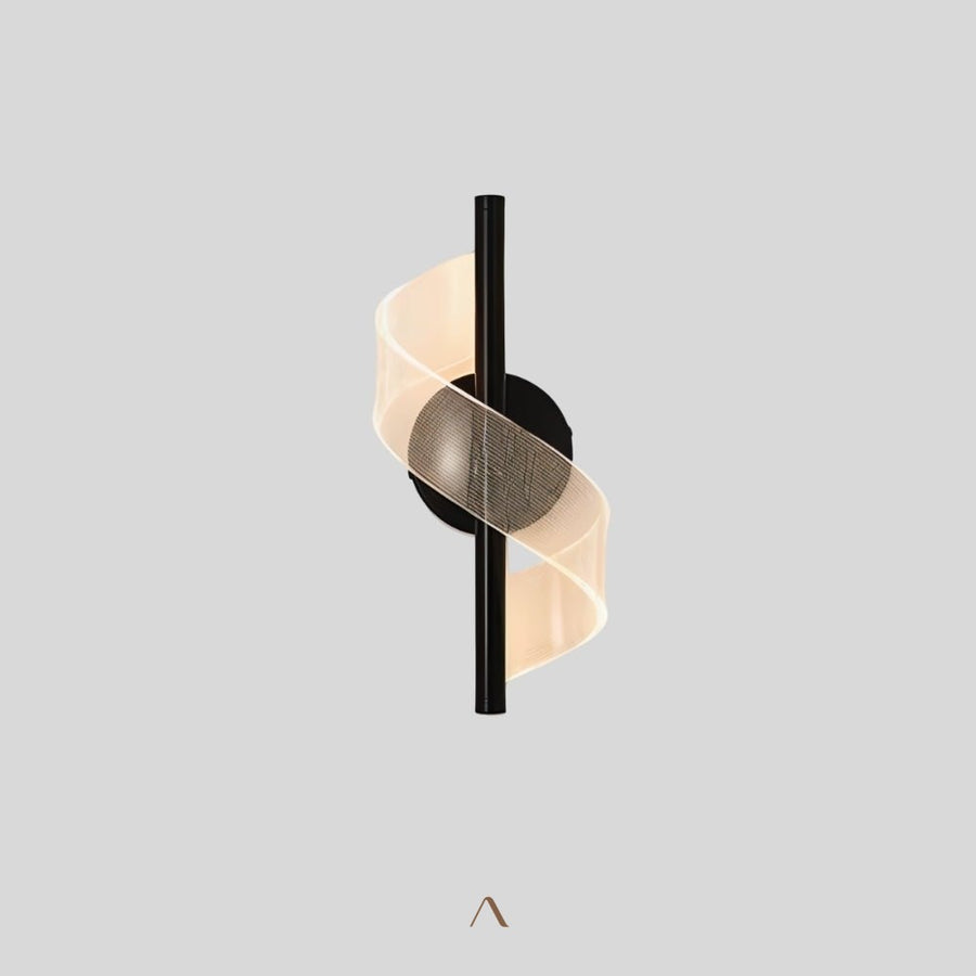 Hoven Wall Lamp
