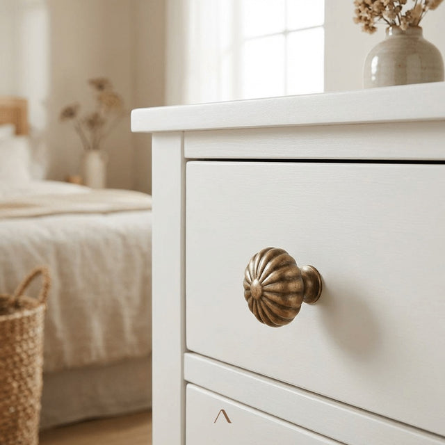 Huesa Cabinet Pull