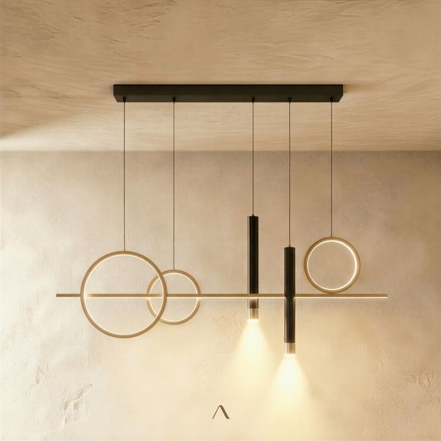 Hunsruck Pendant Light