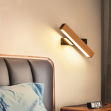 Kuu Wall Lamp