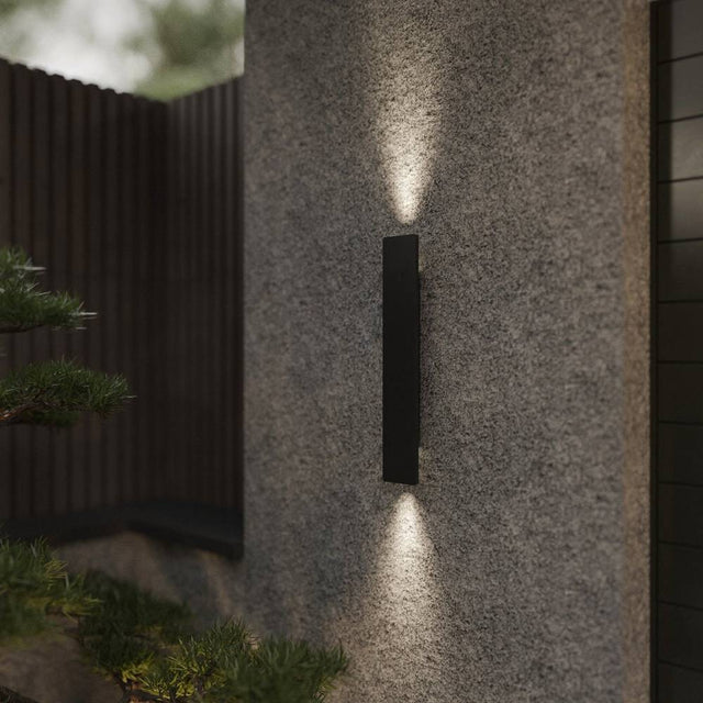 Odemis Wall Lamp