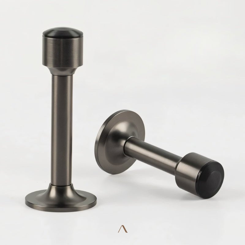 {"type":"root","children":[{"type":"paragraph","children":[{"type":"text","value":"Solid brass"}]}]}