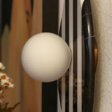 Symi Wall Lamp