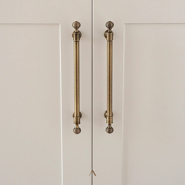 Juzcar Cabinet Pull