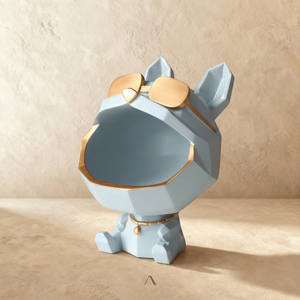 Ketel Figurine