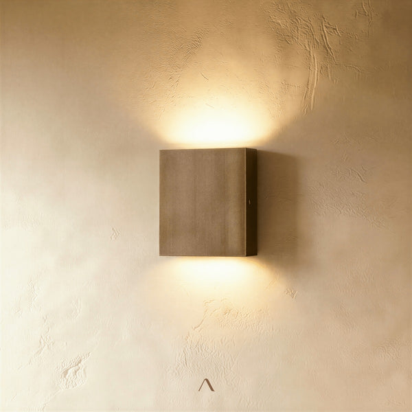 Kilpis Wall Lamp